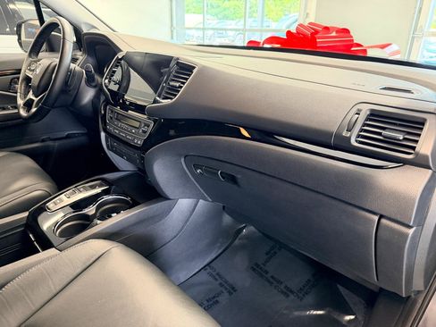 Used 2019 Honda Pilot Touring image 29