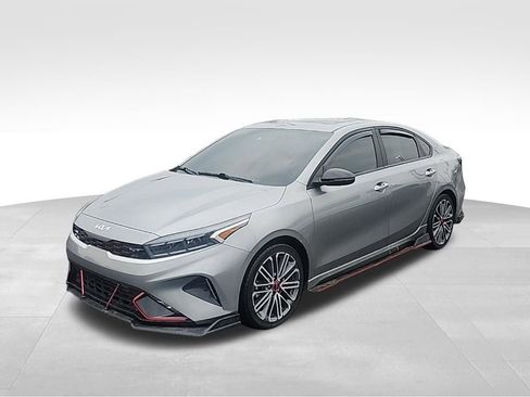 Used 2022 Kia Forte GT image 10