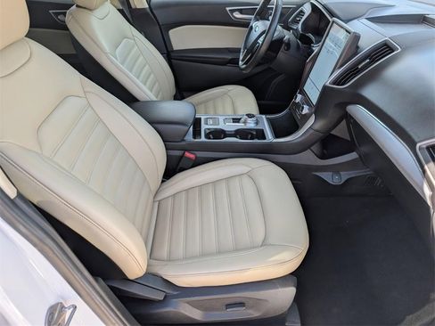 Used 2021 Ford Edge SEL image 29