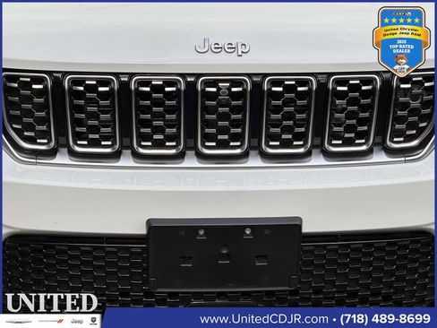 Used 2022 Jeep Grand Cherokee Summit image 6