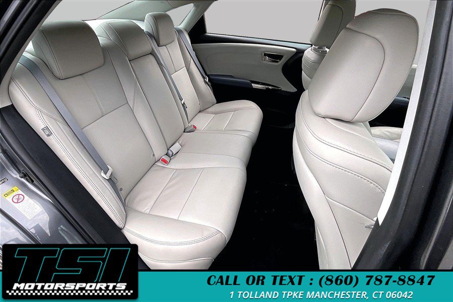 Used 2013 Toyota Avalon XLE Premium FWD image 27