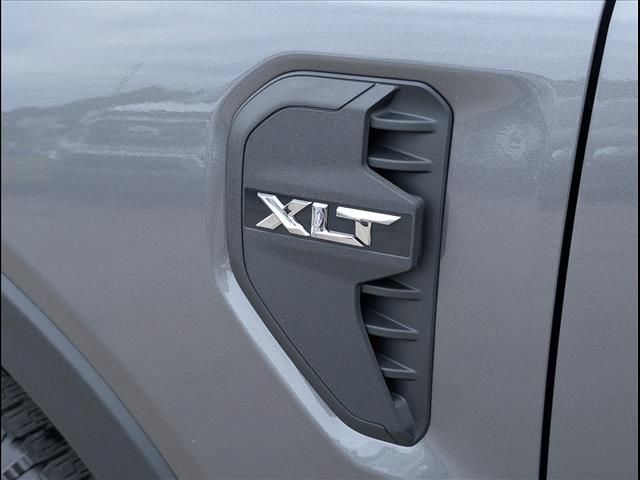 Used 2025 Ford Ranger XLT w/ Trailer Tow Package AWD/4WD image 16