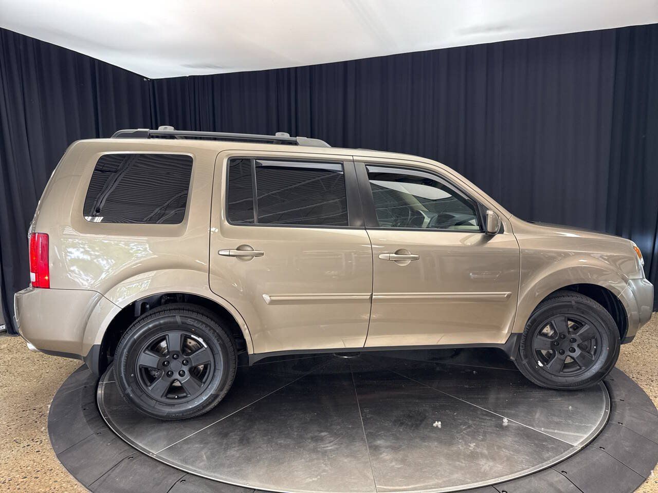 Used 2011 Honda Pilot EX-L image 7