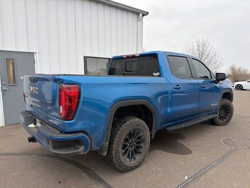 Used 2022 GMC Sierra 1500 AT4X image 2