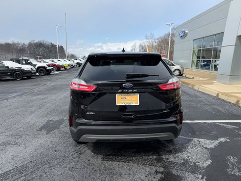 Certified 2023 Ford Edge SEL w/ Convenience Package AWD/4WD image 6