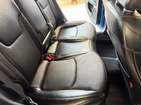 Used 2022 Jeep Compass Trailhawk w/ Trailhawk Elite Group image 40