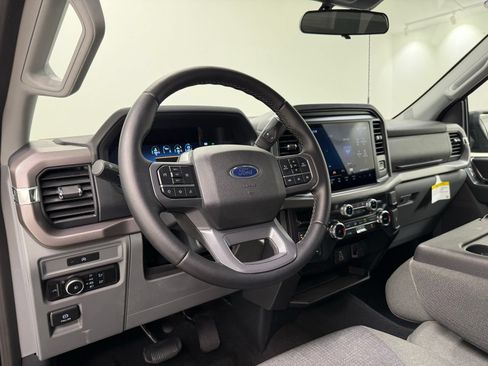 Used 2025 Ford F150 XLT w/ Equipment Group 301A Standard AWD/4WD image 17