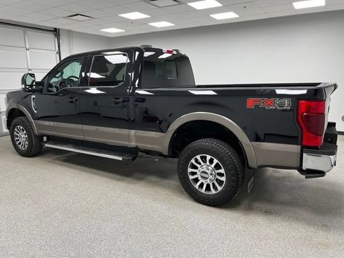 Used 2022 Ford F350 Lariat w/ Lariat Ultimate Package AWD/4WD image 7