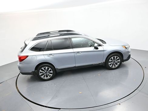 Used 2015 Subaru Outback 2.5i Limited image 22