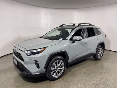 Certified 2023 Toyota RAV4 XLE Premium FWD image 7