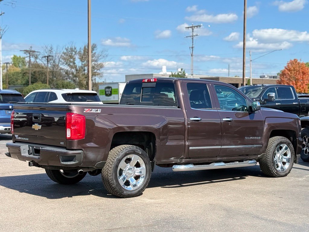 Used 2016 Chevrolet Silverado 1500 LTZ Z71 w/ LTZ Plus Package AWD/4WD image 32