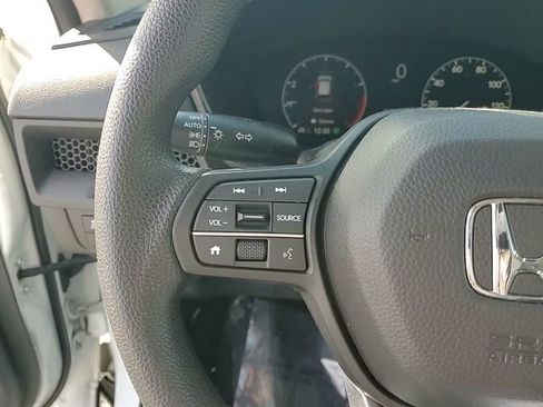 Used 2023 Honda CR-V LX image 17