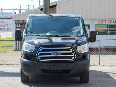 Used 2017 Ford Transit 150 130 Low Roof w/ Exterior Upgrade Package RWD image 2