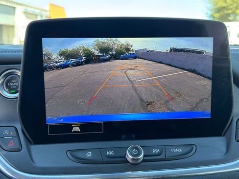 Used 2025 Chevrolet Blazer LT image 25