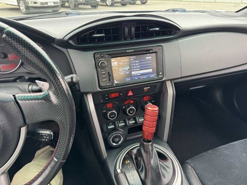 Used 2015 Subaru BRZ Limited image 24