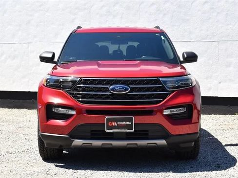 Used 2020 Ford Explorer XLT w/ Equipment Group 202A AWD/4WD image 7