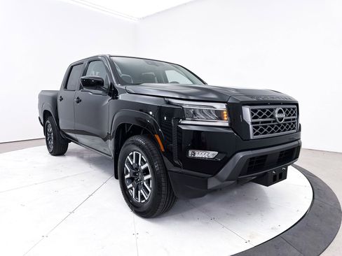 Used 2024 Nissan Frontier SL w/ Technology Package RWD image 12