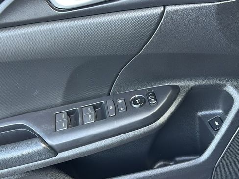 Used 2019 Honda Civic Sport image 14