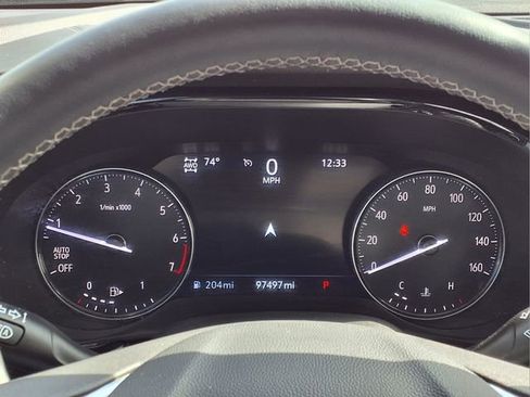 Used 2022 Buick Envision Avenir w/ Technology Package II image 31