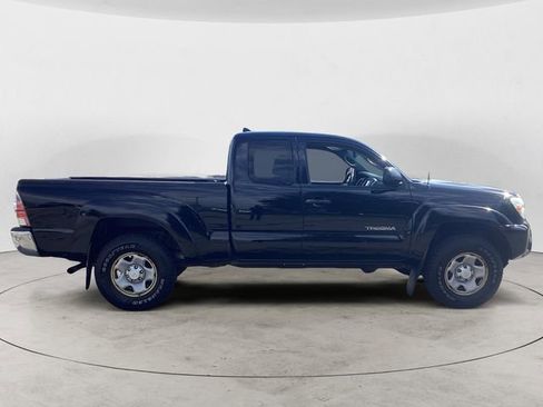 Used 2014 Toyota Tacoma 4x4 Access Cab V6 w/ SR5 Package image 6