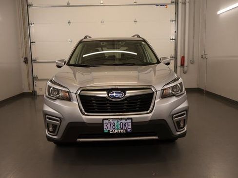 Used 2019 Subaru Forester Touring AWD/4WD image 6