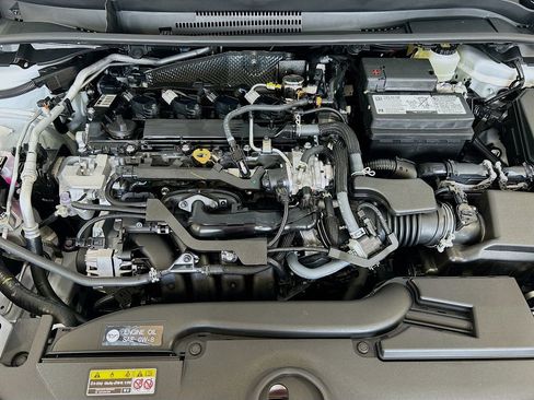 New 2025 Toyota Corolla LE FWD image 8