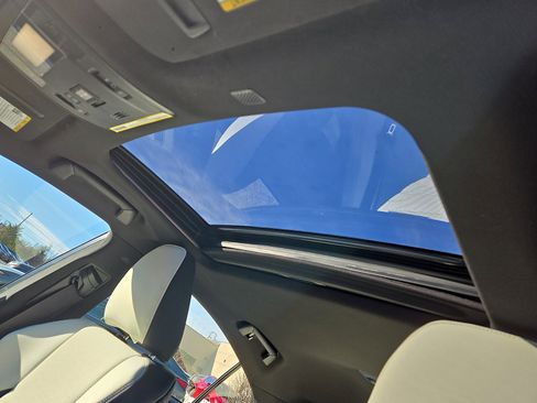 Certified 2023 Lexus IS 350 F Sport image 15