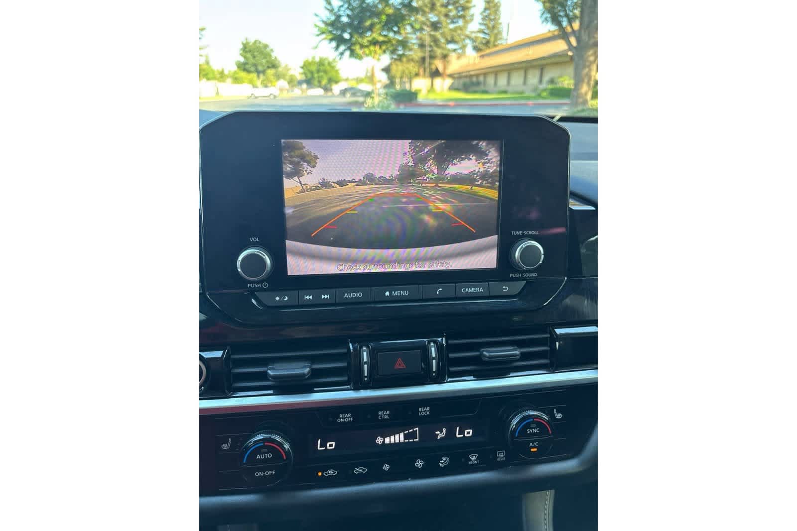 Certified 2022 Nissan Pathfinder SV FWD image 16