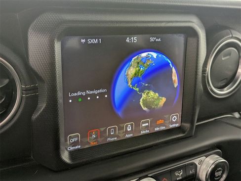 Used 2020 Jeep Wrangler Unlimited Sahara image 20