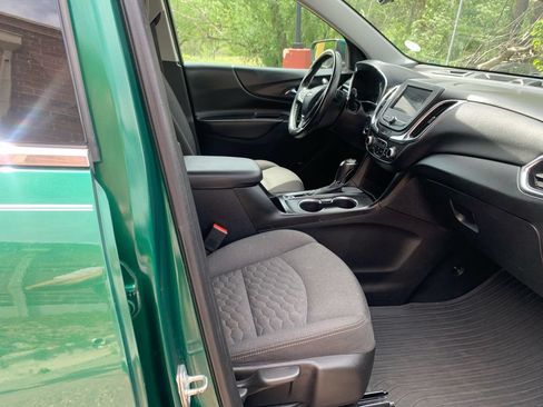 Used 2019 Chevrolet Equinox LT w/ Driver Convenience Package FWD image 25