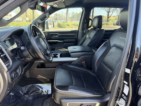 Used 2024 RAM 1500 Laramie image 13