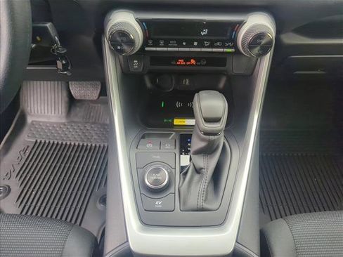 Used 2025 Toyota RAV4 LE image 14