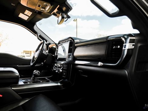 Used 2022 Ford F150 XLT w/ Equipment Group 302A High image 43