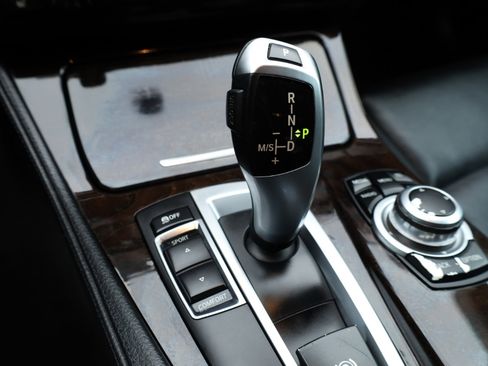 Used 2013 BMW 535i xDrive Sedan image 11