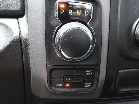 Used 2019 RAM 1500 Tradesman w/ Tradesman SXT Package AWD/4WD image 38