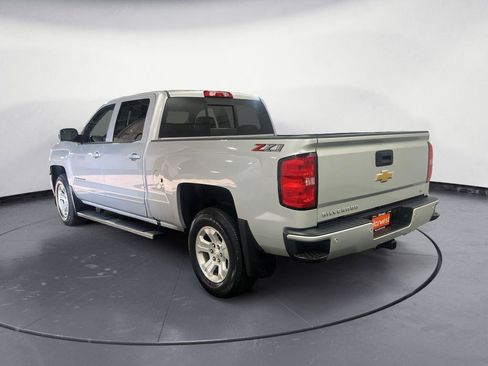 Used 2018 Chevrolet Silverado 1500 LT w/ All Star Edition AWD/4WD image 9