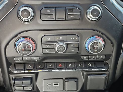 Used 2021 GMC Sierra 1500 AT4 w/ Driver Alert Package I image 22