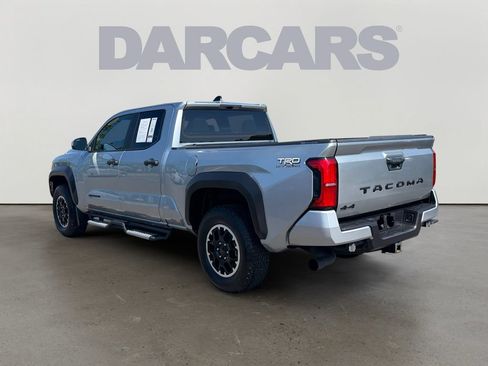 Used 2024 Toyota Tacoma TRD Off-Road AWD/4WD image 4