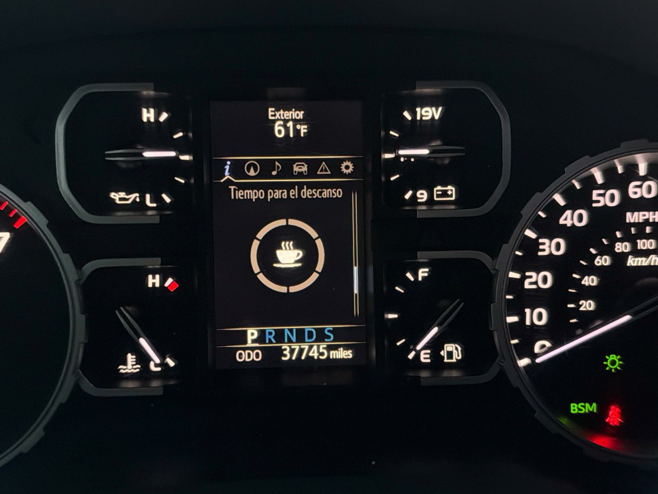 Used 2021 Toyota Tundra Limited w/ Limited Premium Package AWD/4WD image 10