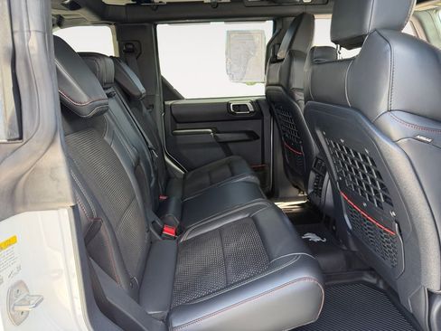 Used 2025 Ford Bronco Raptor AWD/4WD image 23