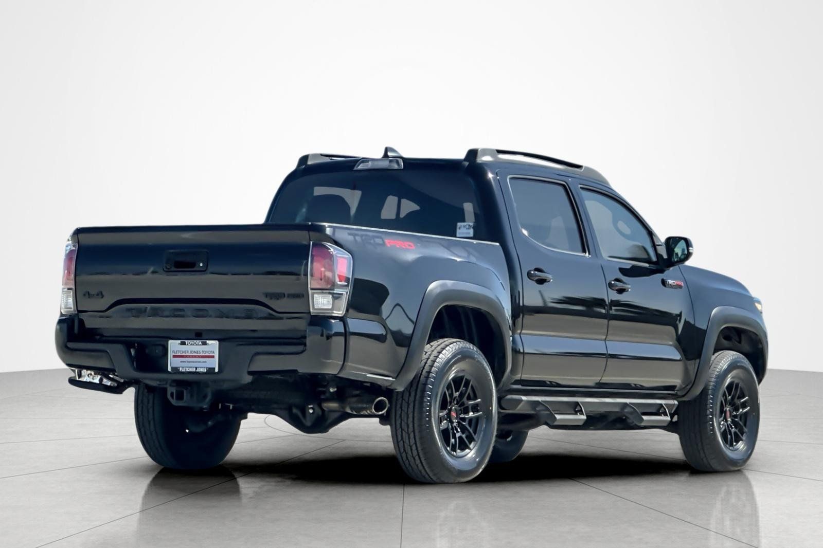 Certified 2021 Toyota Tacoma TRD Pro AWD/4WD image 5