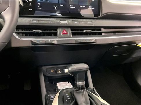 New 2026 Kia K4 GT-Line FWD image 7