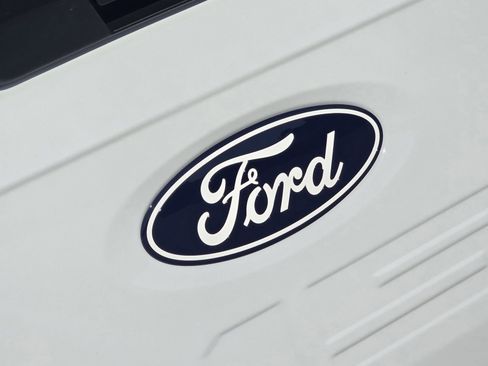 New 2025 Ford F150 Lightning Flash AWD/4WD image 14