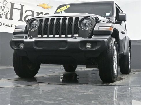 Used 2021 Jeep Wrangler Sport image 50