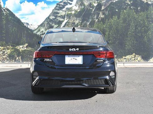 Used 2022 Kia Forte GT-Line image 10