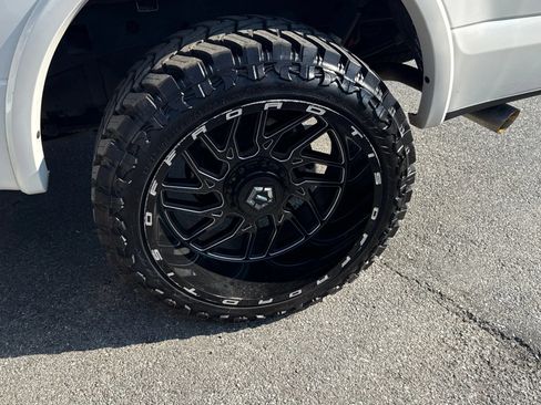 Used 2019 Ford F150 Lariat AWD/4WD image 15