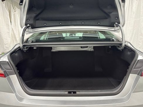 Used 2025 Toyota Camry LE image 50