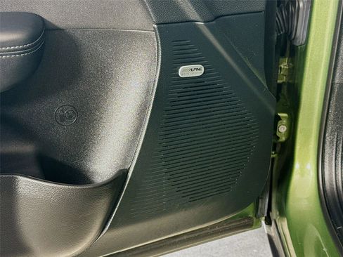 Used 2022 Dodge Challenger R/T Scat Pack w/ T/A Package image 19