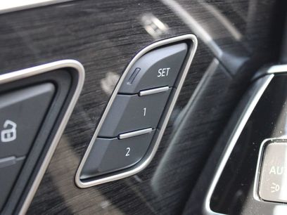 New 2026 Audi Q8 Premium Plus