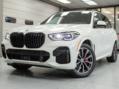 Used 2023 BMW X5 xDrive40i w/ Executive Package image 2